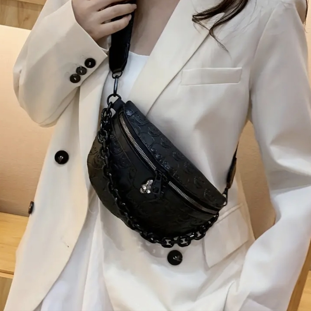 Black Skull Fannypack Sling Bag Purse